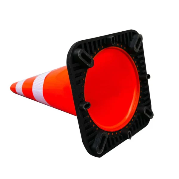 Cono-vial-base-negra-36-sogno-chile1_800x Cono Trafico Naranjo Base Negra 90 Cms