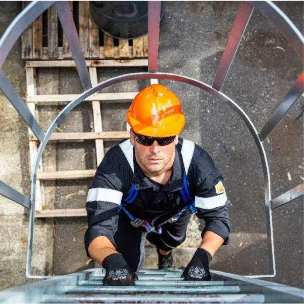 Casco MILENIUM class S/V Naranja